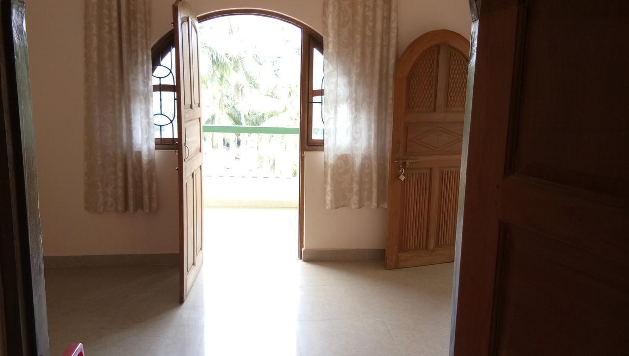 Joaquina'S Guest House Calangute Ngoại thất bức ảnh