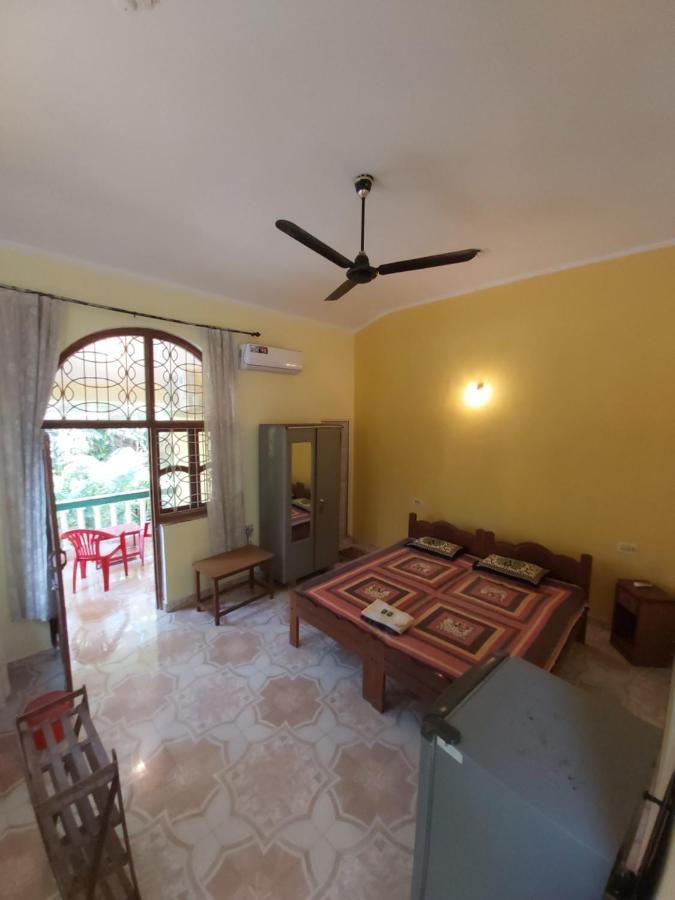 Joaquina'S Guest House Calangute Ngoại thất bức ảnh