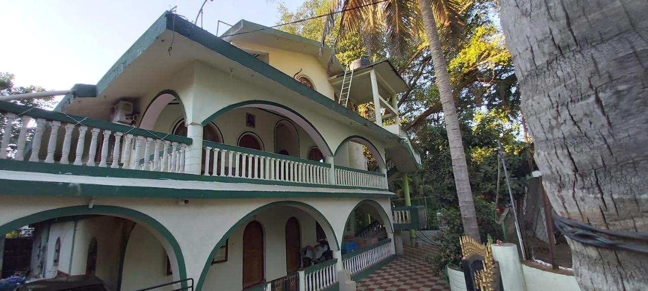 Joaquina'S Guest House Calangute Ngoại thất bức ảnh