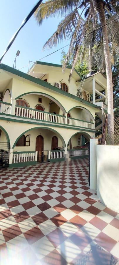 Joaquina'S Guest House Calangute Ngoại thất bức ảnh